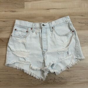 Levi’s Women’s 501 Original Shorts High Rise Denim Light Wash Size 31